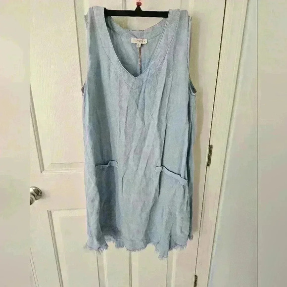 Umgee Blue Chambray Swing Dress Sleeveless Rag Hem V-Neck Size 1X Faux Pocket - Picture 1 of 6